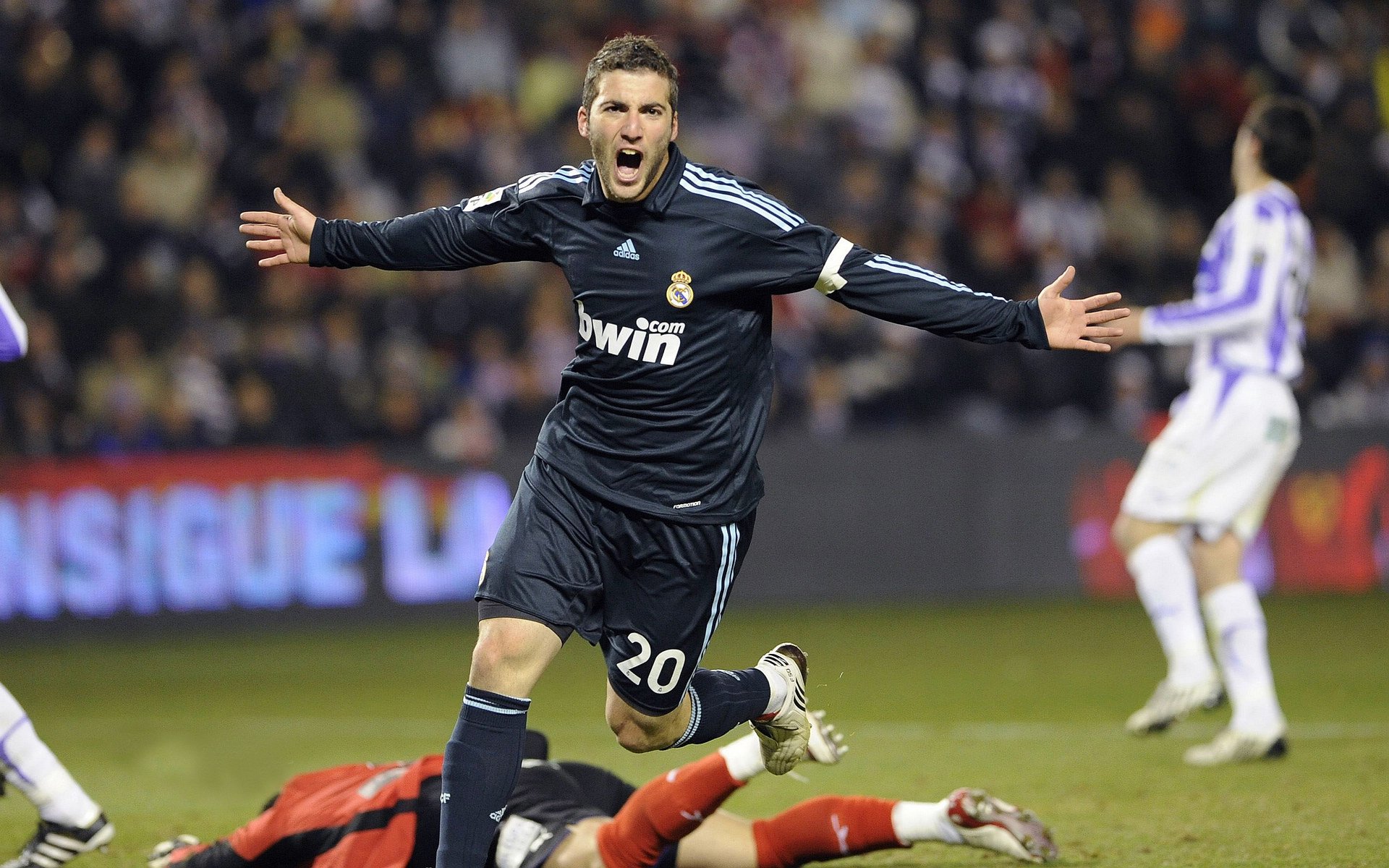 巴塞罗那主场-大胜莱加内斯，梅西梅开二度，巴塞罗那vs莱比锡