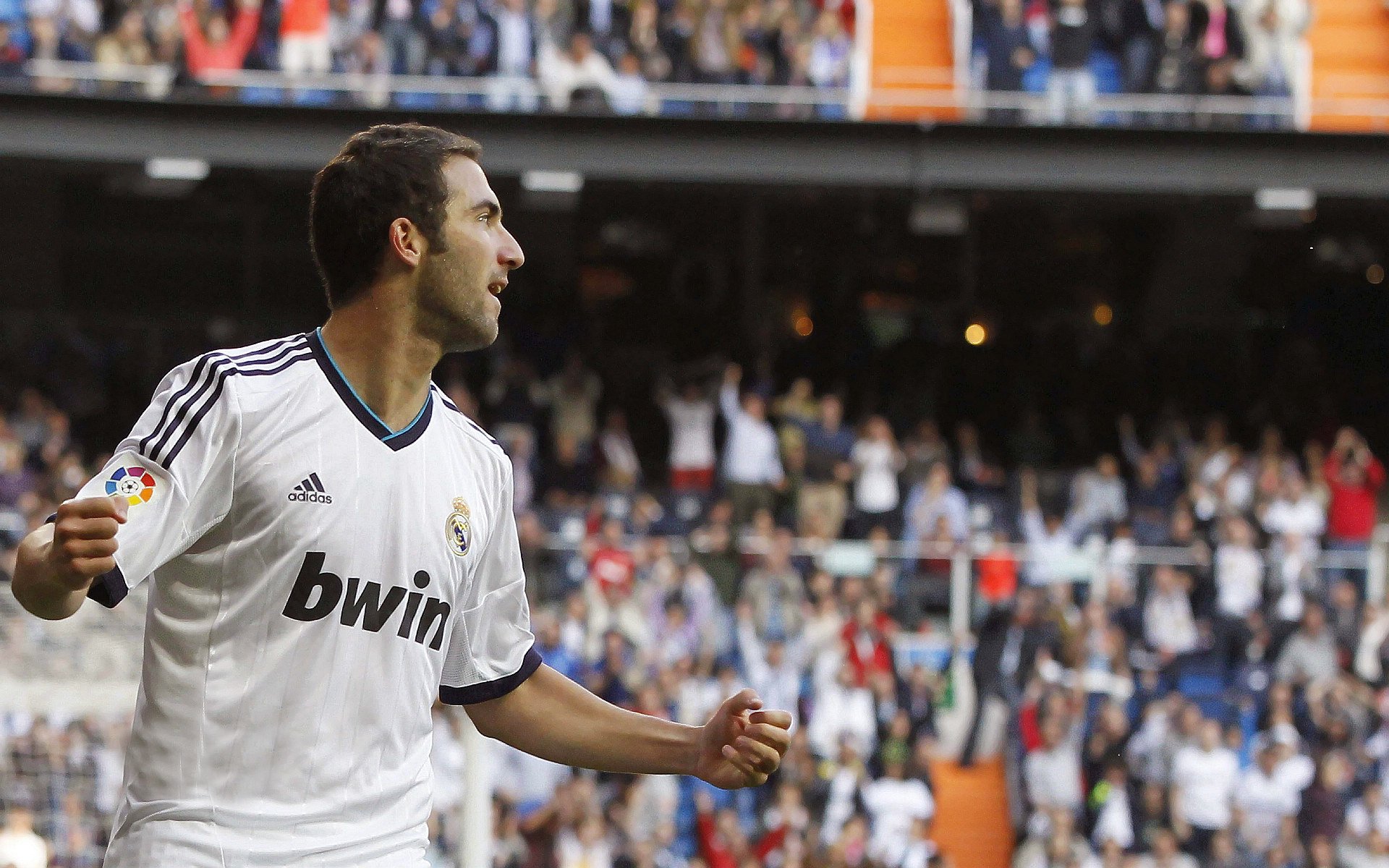 毕尔巴鄂竞技客场0-3不敌皇家马德里，遭遇失利，毕尔巴鄂竞技官网